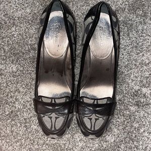 Coach Paulina Pumps